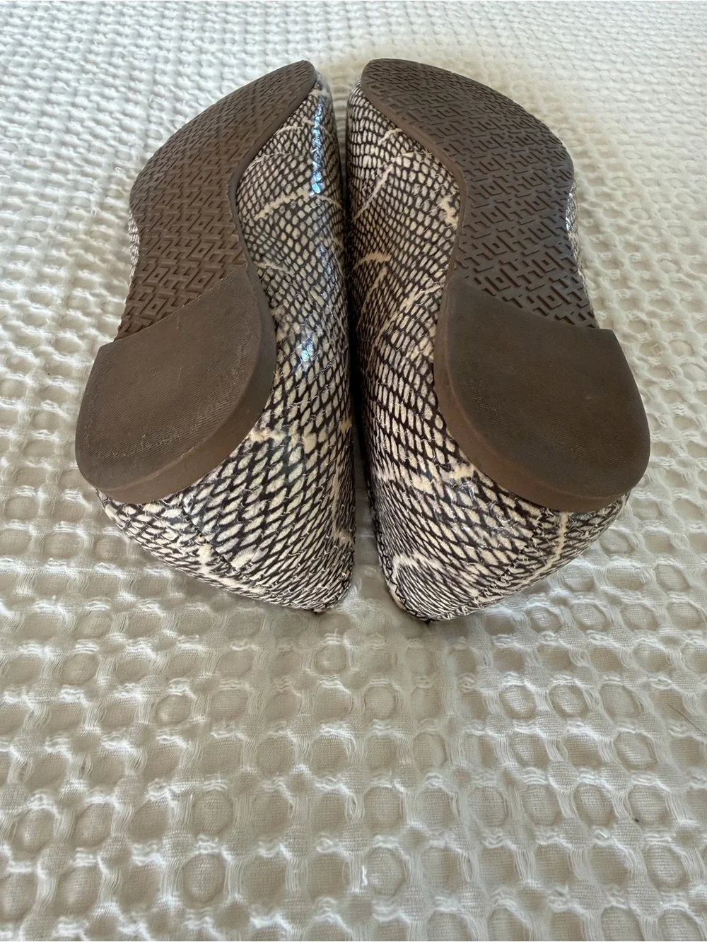 Tory Burch Reva Snake Print Leather Ballet Flats Logo 9.5